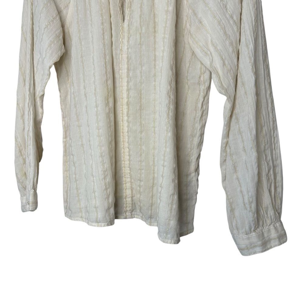 Velvet by Graham & Spencer Cream Button-Front Textured Blouse - Picture 3 of 6